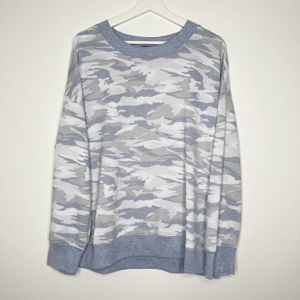 SPLENDID Gray Blue Camo Sweatshirt 